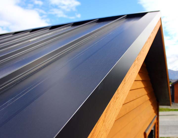 Card-1x1-Roofing-Range-Hiland-Tray-NZ-01.jpg